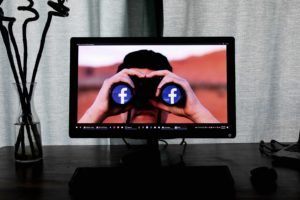 Facebook récolte les données de 1,5 millions d'utilisateurs